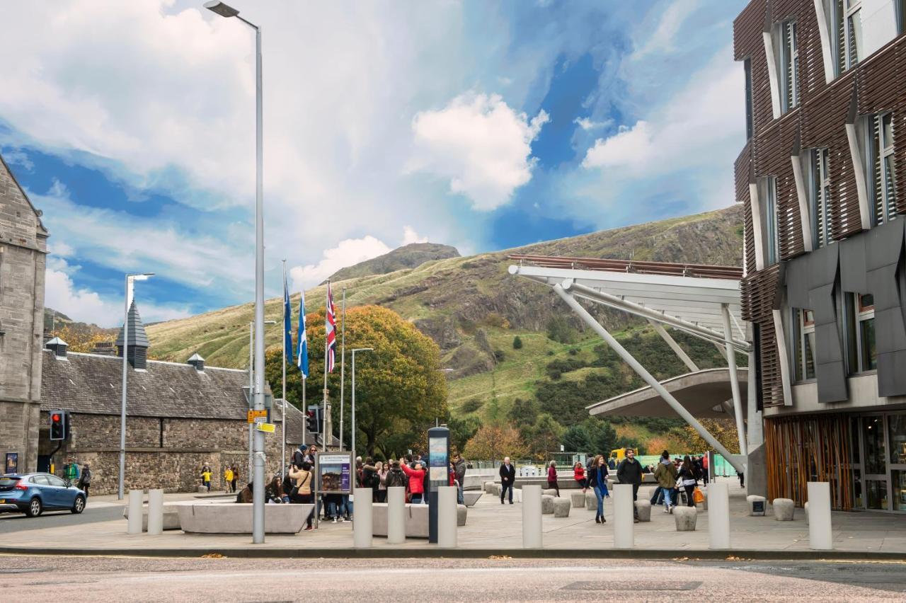 Stunning 1 Bed At Holyrood Palace & Arthurs Seat Edimburgo Exterior foto